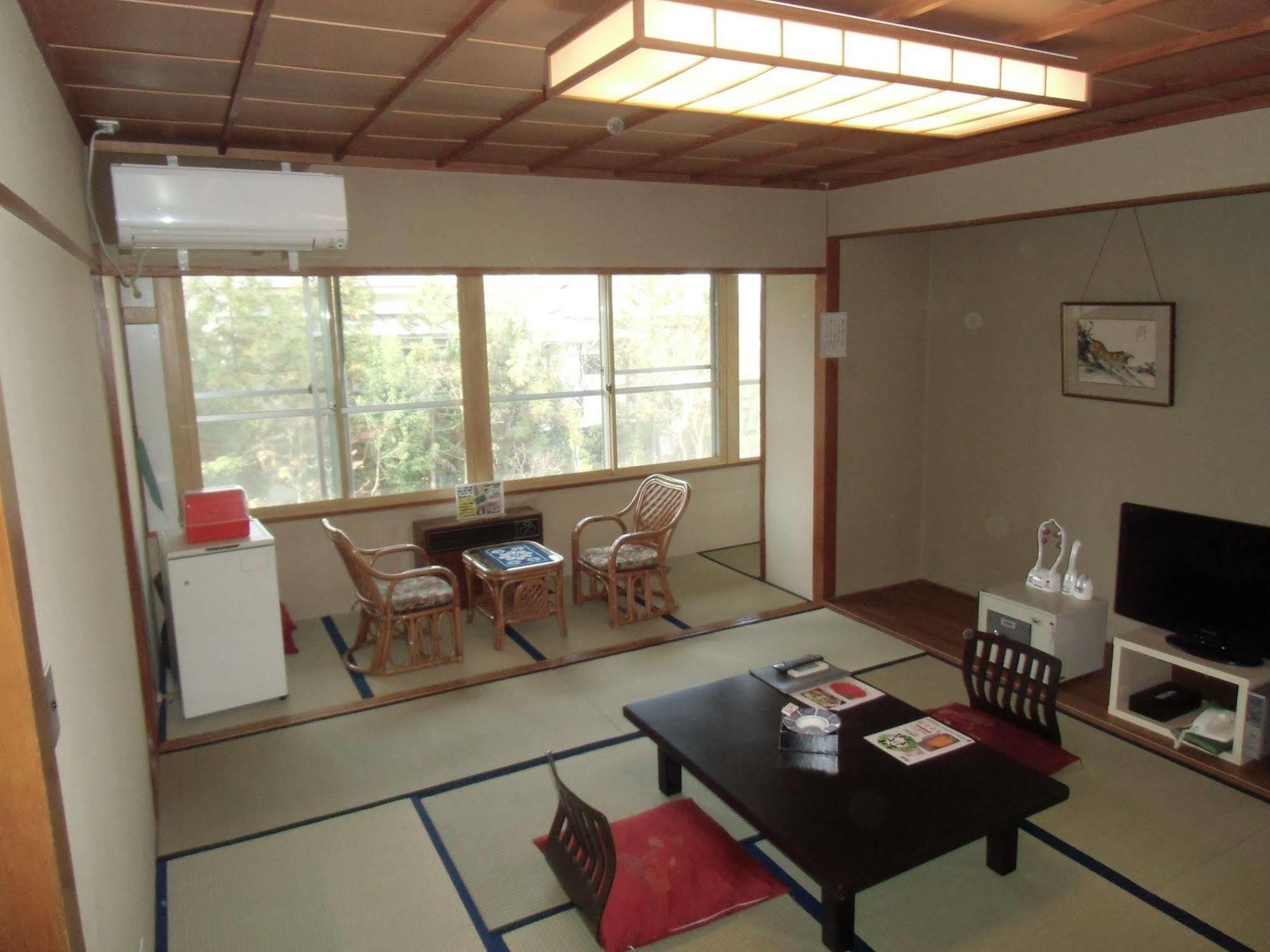 山之內 丰生日式旅馆酒店 外观 照片